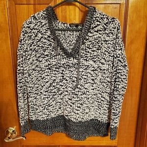 Knit sweatshirt